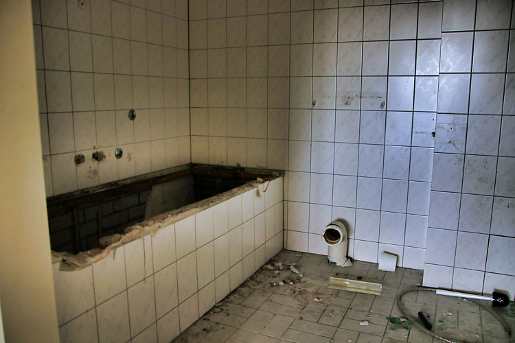 Het treurige verval van Kerverland voorafgaand aan de sloop_16